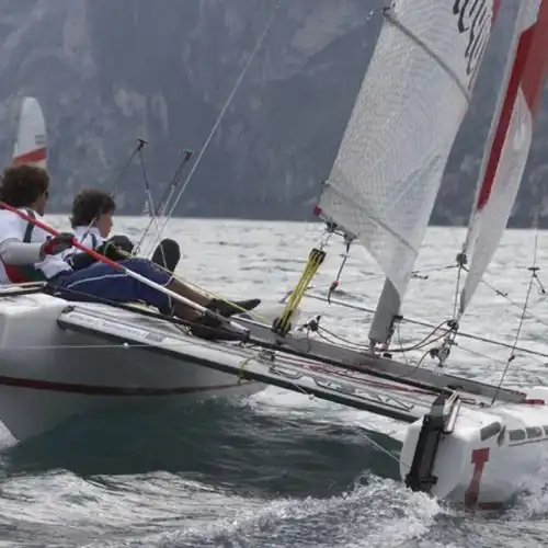 Divers catamarans à vendre  Provence-Alpes-Côte d'Azur / Le Pradet