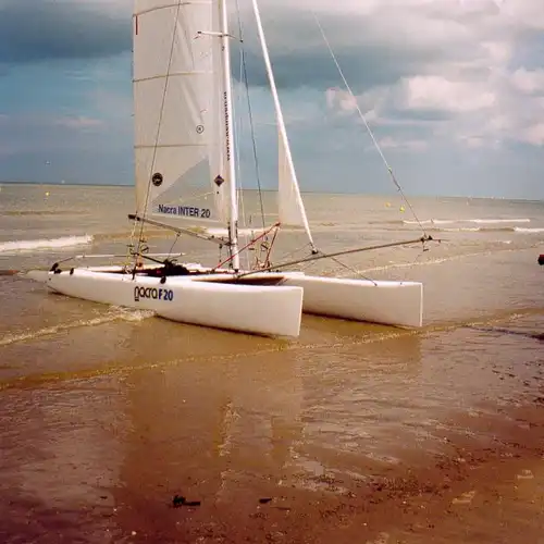 Nacra F20 Mât carbonne à vendre à Lille