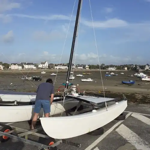 A vendre catamaran Hobie Cat 16 + remorque de route