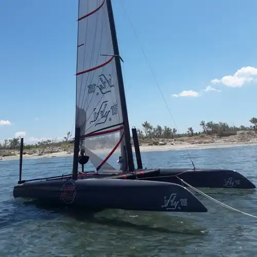 Ifly 15 One Design catamaran foil à Vitrolles