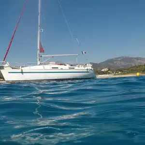 Location voilier Bavaria 32 Holiday toute l'année Var